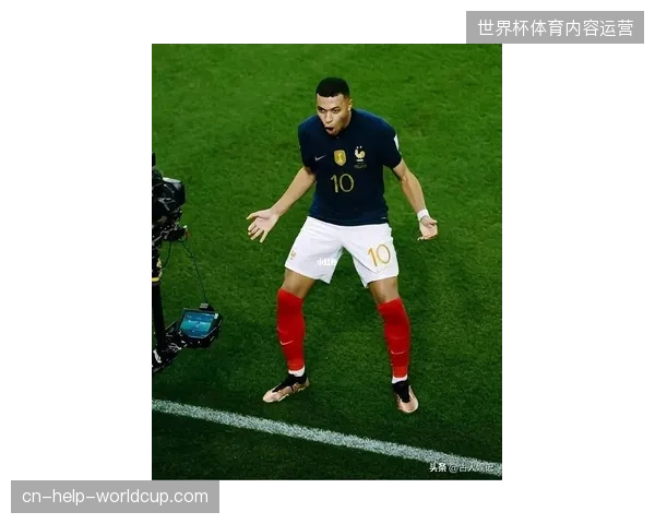 姆巴佩无缝融入皇马战术体系，其联赛25球的超高效率将是法国队卫冕之路的最强武器